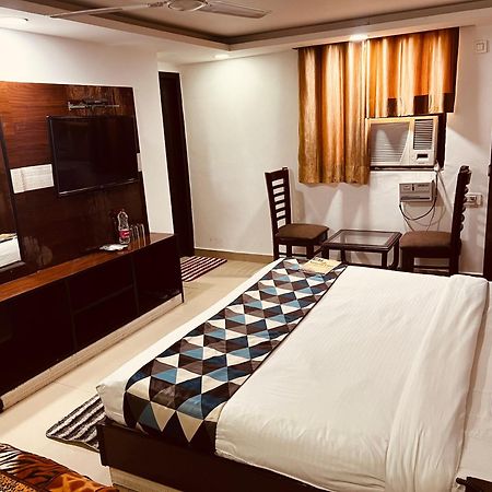 Hotel New City Lite Near Igi Airport Delhi نيودلهي المظهر الخارجي الصورة