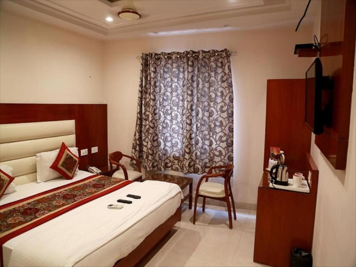 Hotel New City Lite Near Igi Airport Delhi نيودلهي المظهر الخارجي الصورة