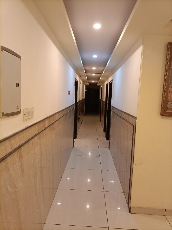 Hotel New City Lite Near Igi Airport Delhi نيودلهي المظهر الخارجي الصورة